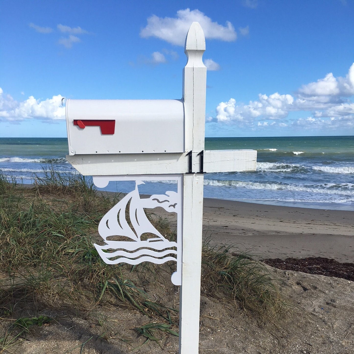 Sailboat Mailbox Bracket - Coastal Outdoor Decor, 12x16 inch