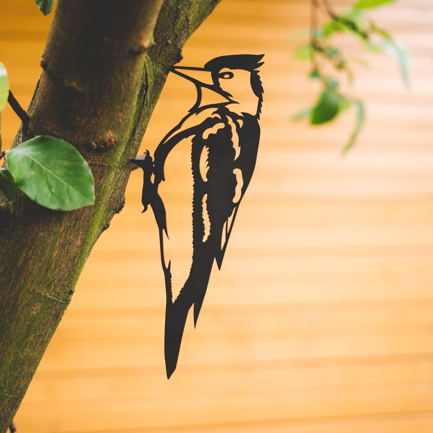 Woodpecker Garden Stake made of Corten Steel | Handcrafted Tree Decoration | Perfect Gift for Birdwatchers | Rustic Garden Decoration