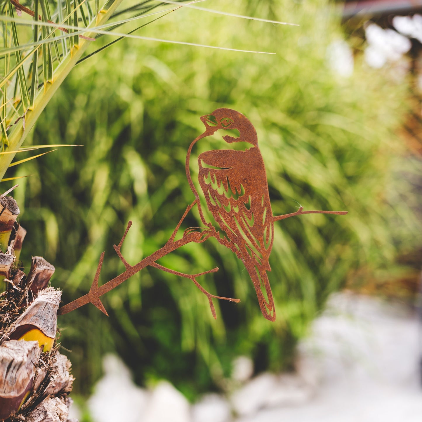 Sparrow Tree Stake | Bird Garden Stake | Rustic Garden Décor | Perfect Gift for Bird Lovers | Nature-Inspired Decor | Gift Idea for Her