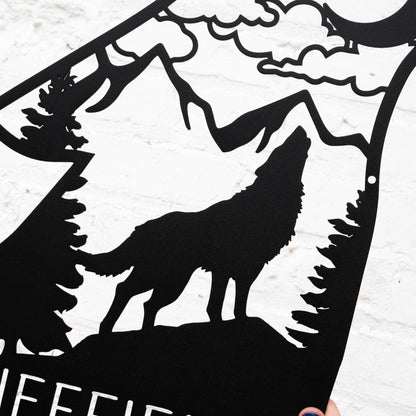 Custom Howling Wolf Head Metal Sign, Rustic Cabin Decor, Personalized Nature Scene Wall Art, Wildlife Lover Gift, Outdoor or Lodge Name Sign